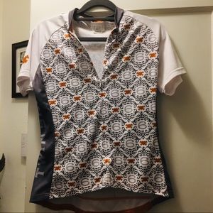 Women’s size 6 TwinSix bike jersey
